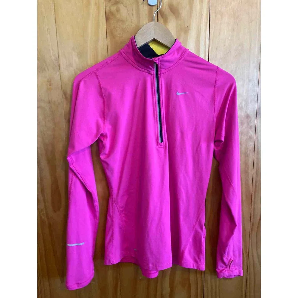 Size Small Nike Pink Women's Long Sleeve Shirt